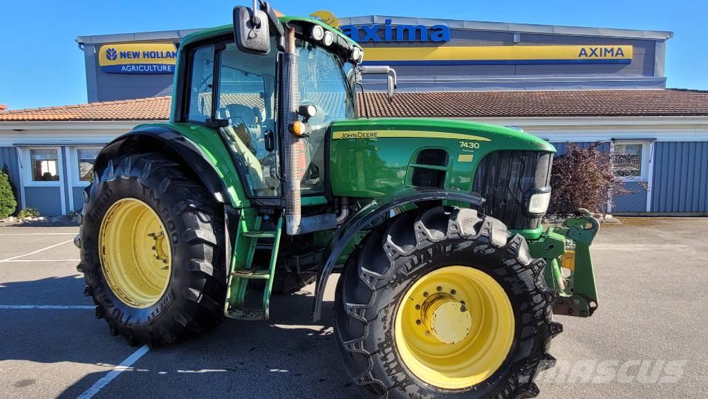 John Deere 7430 AP Traktory