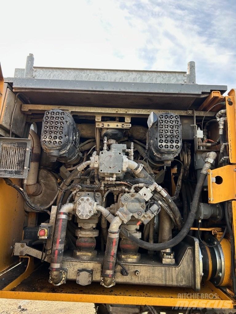 Liebherr LRB 125 Vibračné baranidlá