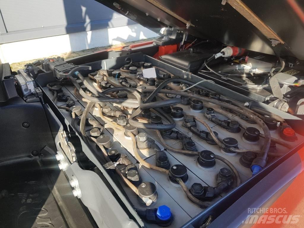 Linde E16C Akumulátorové vozíky