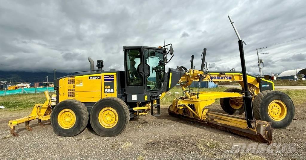Komatsu GD555-5 Grejdery