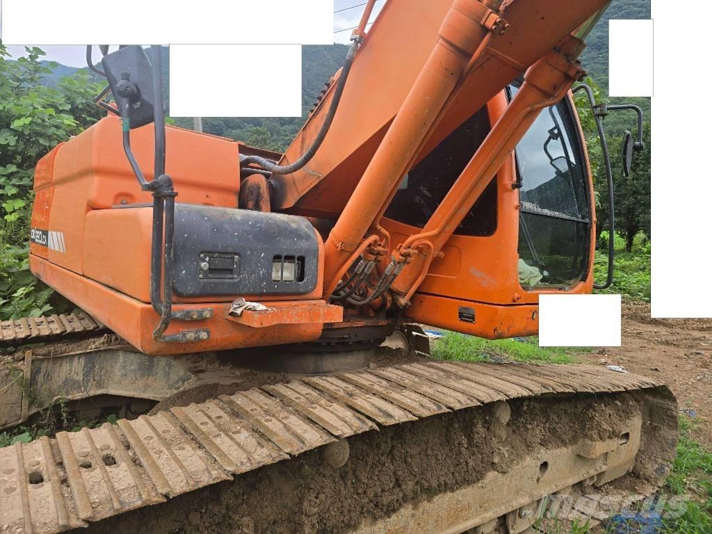 Doosan DX 220 LC-9 Pásové rýpadlá