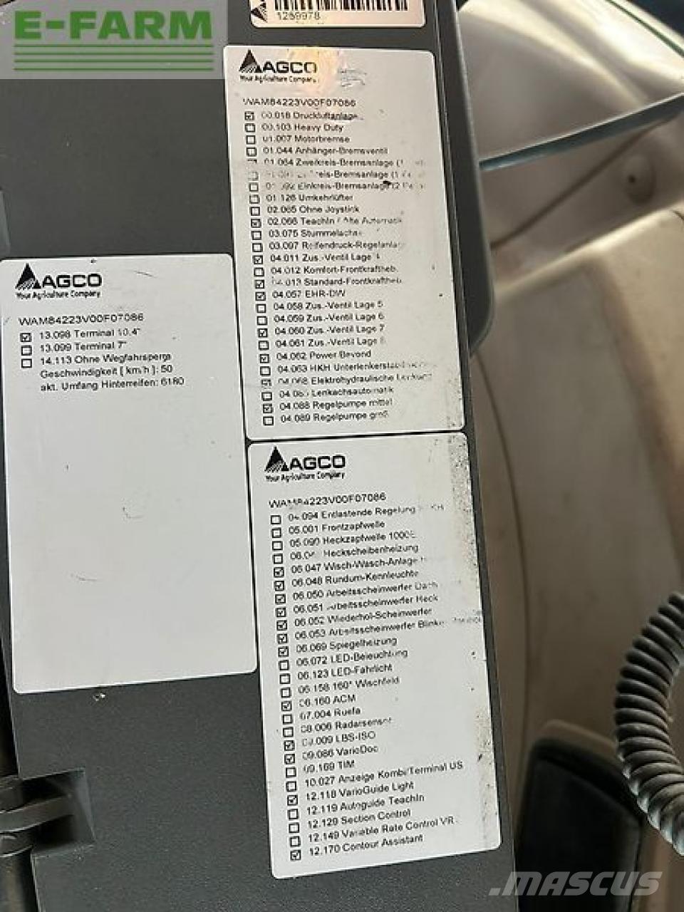 Fendt 828 vario Traktory