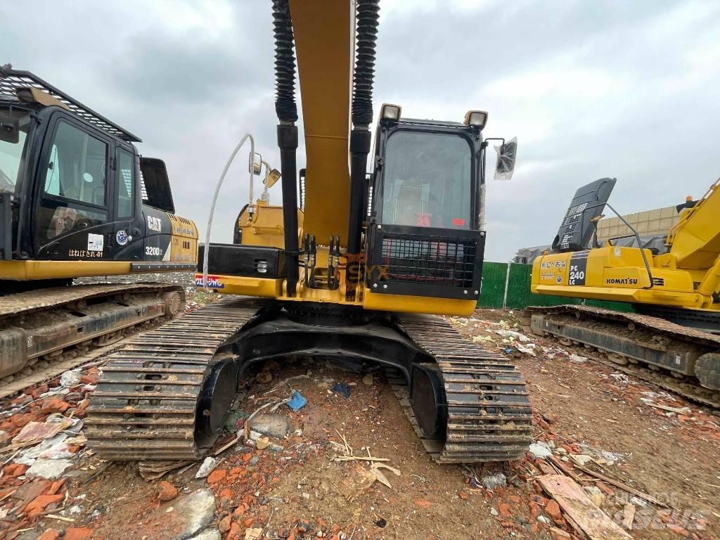 CAT 320 DL Pásové rýpadlá