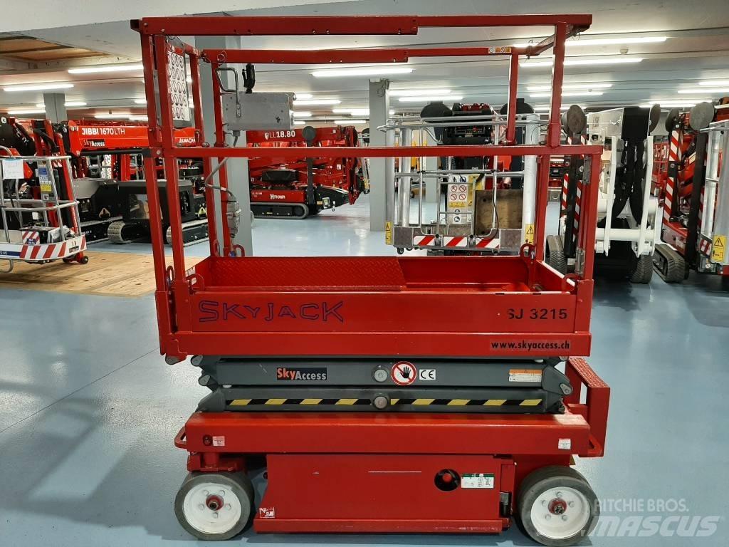 SkyJack SJIII 3215 Nožnicové zdvíhacie plošiny