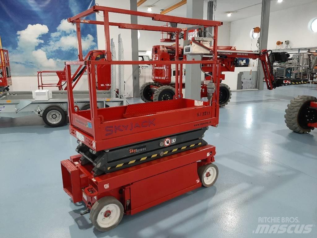 SkyJack SJIII 3215 Nožnicové zdvíhacie plošiny