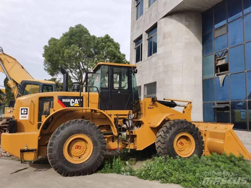 CAT 966h Kolesové nakladače
