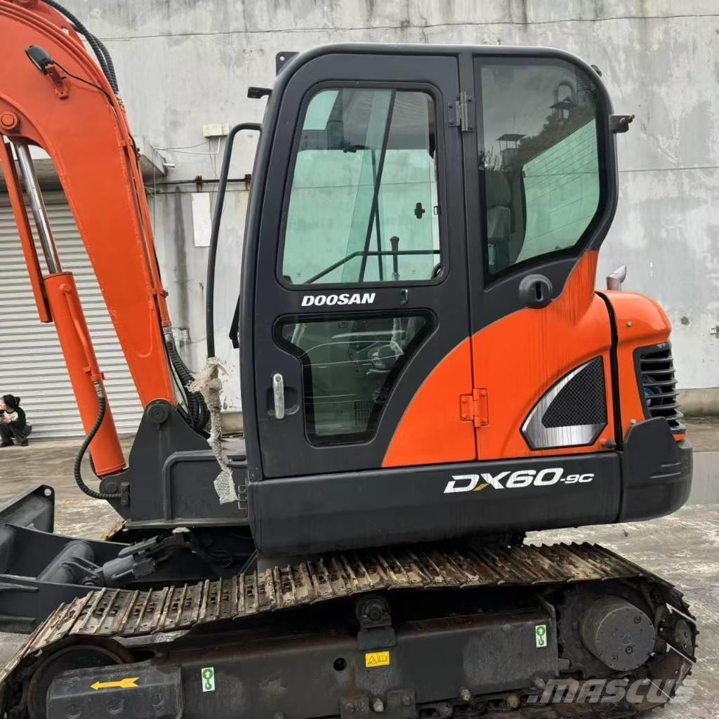 Doosan DX 60-9 C Mini rýpadlá < 7t