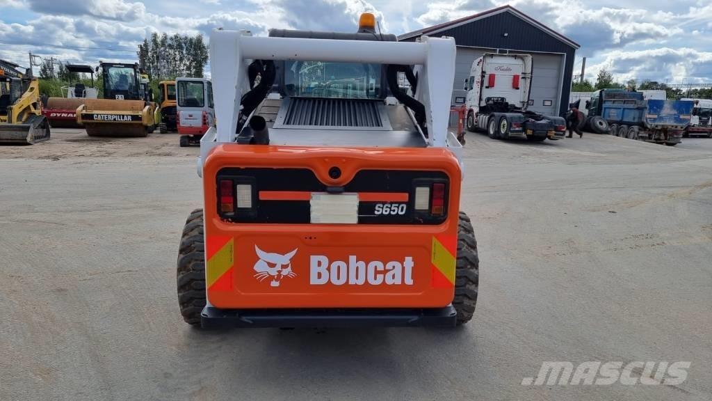 Bobcat S 650 Šmykom riadené nakladače