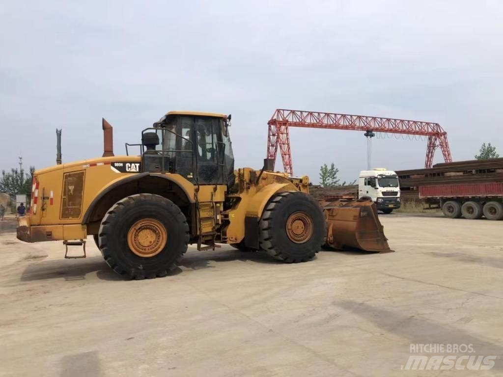 CAT 980 H Kolesové nakladače