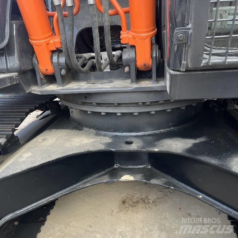 Hitachi ZX 160 Pásové rýpadlá