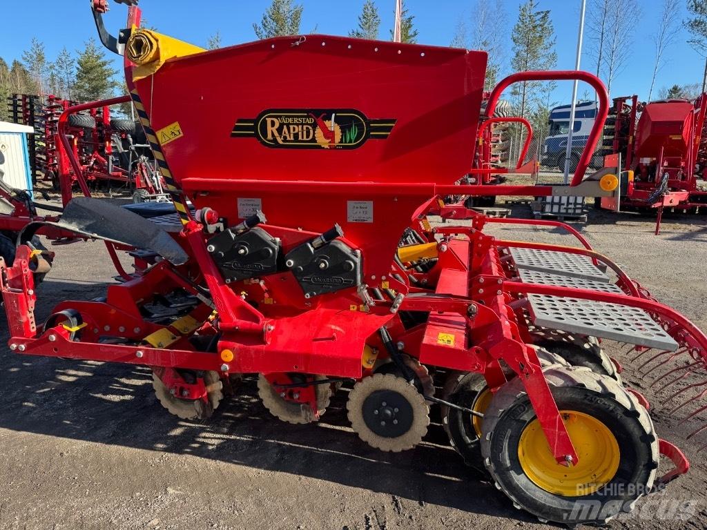 Väderstad Rapid 300C Kombinované sejačky