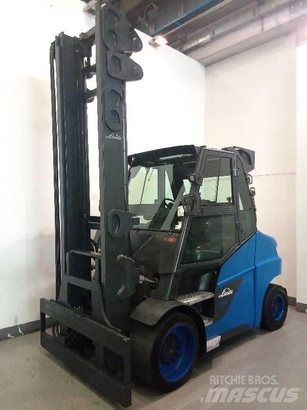 Linde E 80 Akumulátorové vozíky