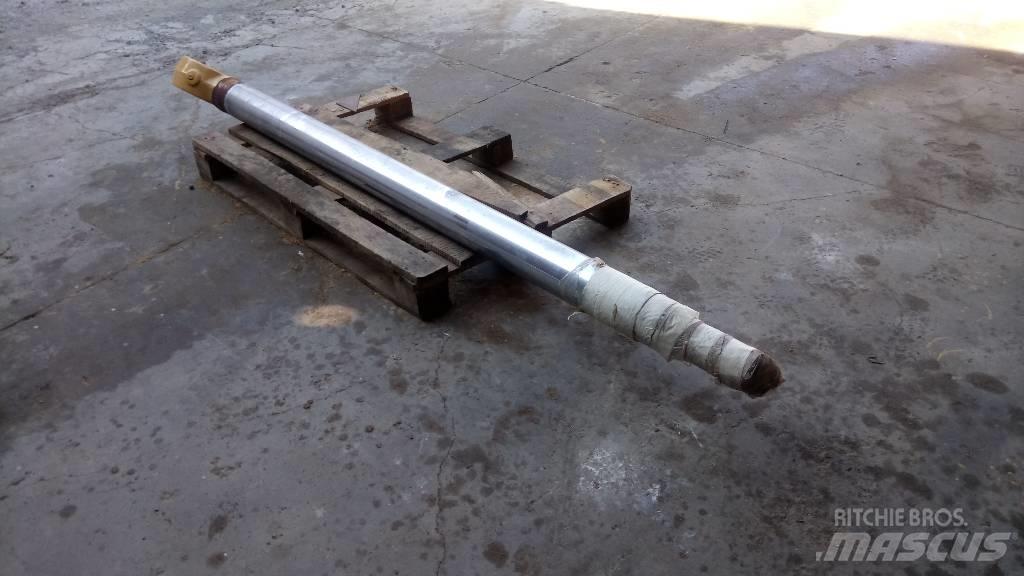 CAT 245 Hydraulika