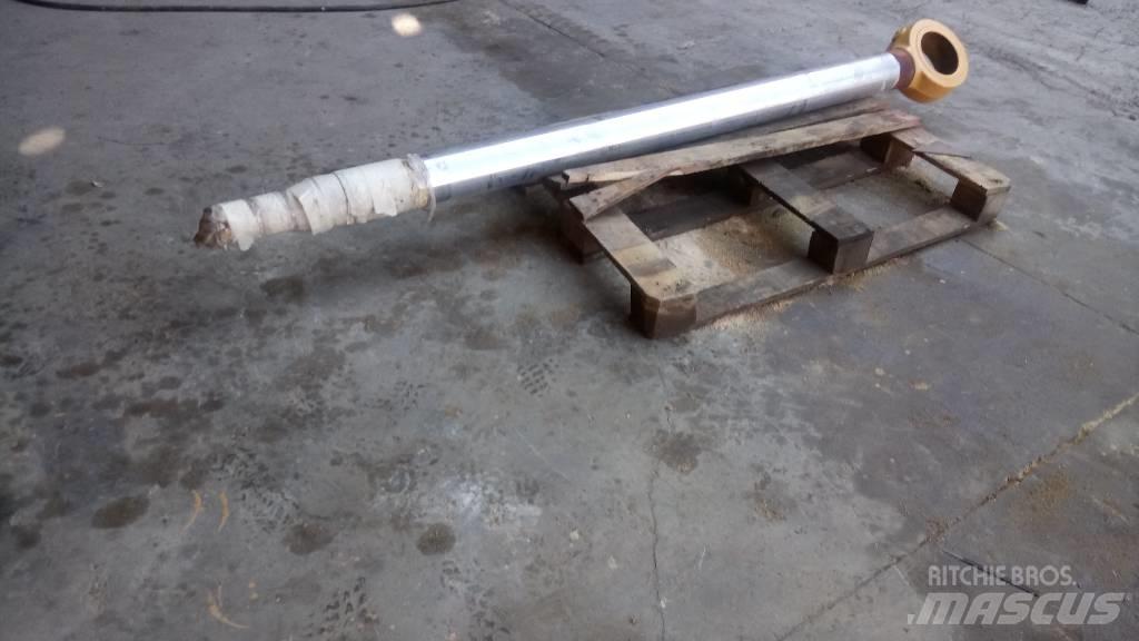 CAT 245 Hydraulika