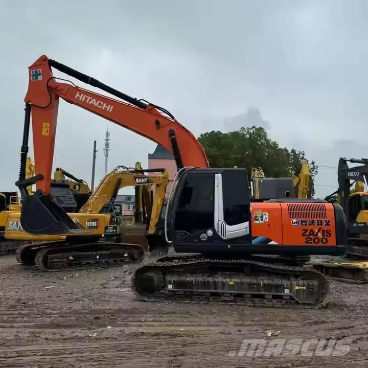 Hitachi ZX200 Pásové rýpadlá