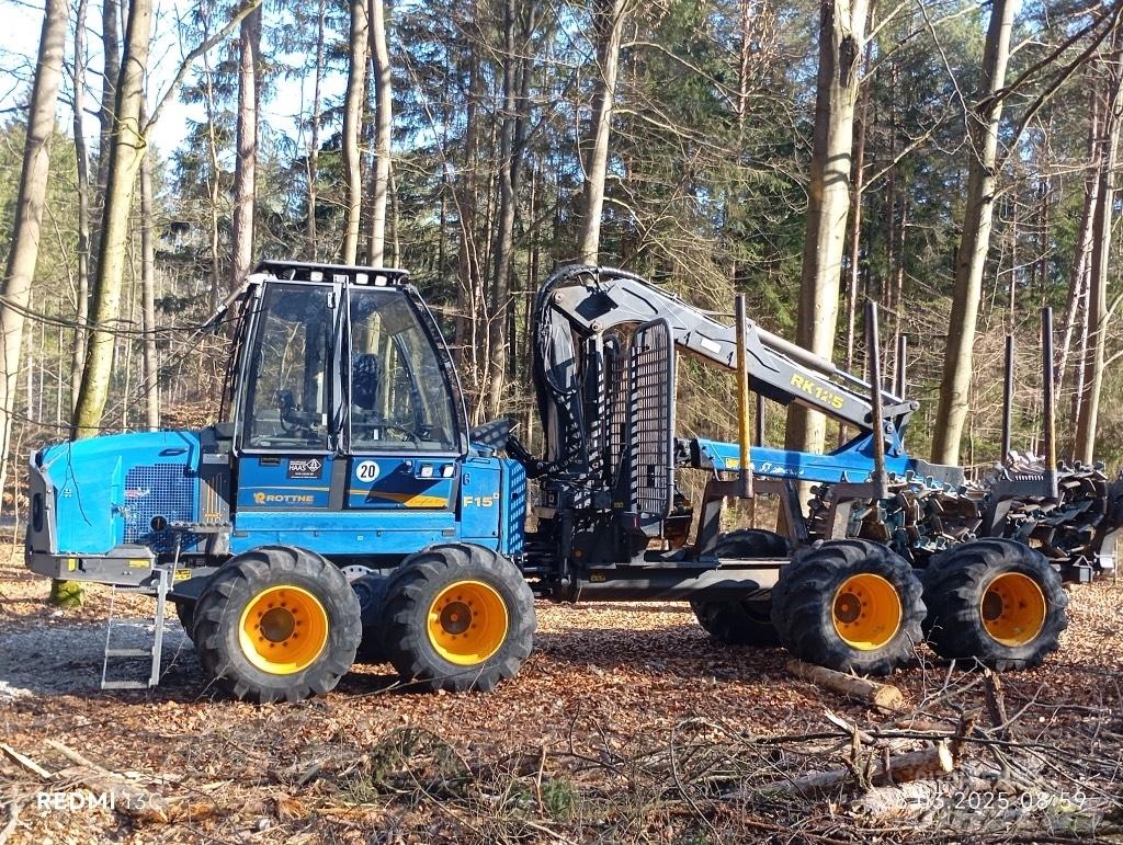 Rottne F15D Lesné traktory