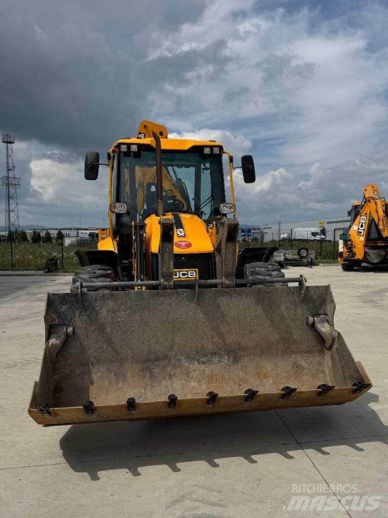 JCB 4 CX Pro Rýpadlo-nakladače