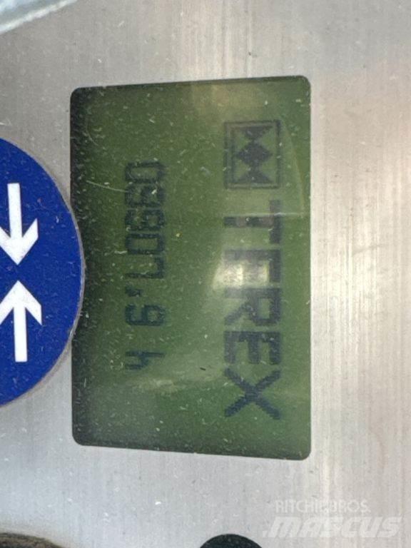 Terex TL70 Kolesové nakladače