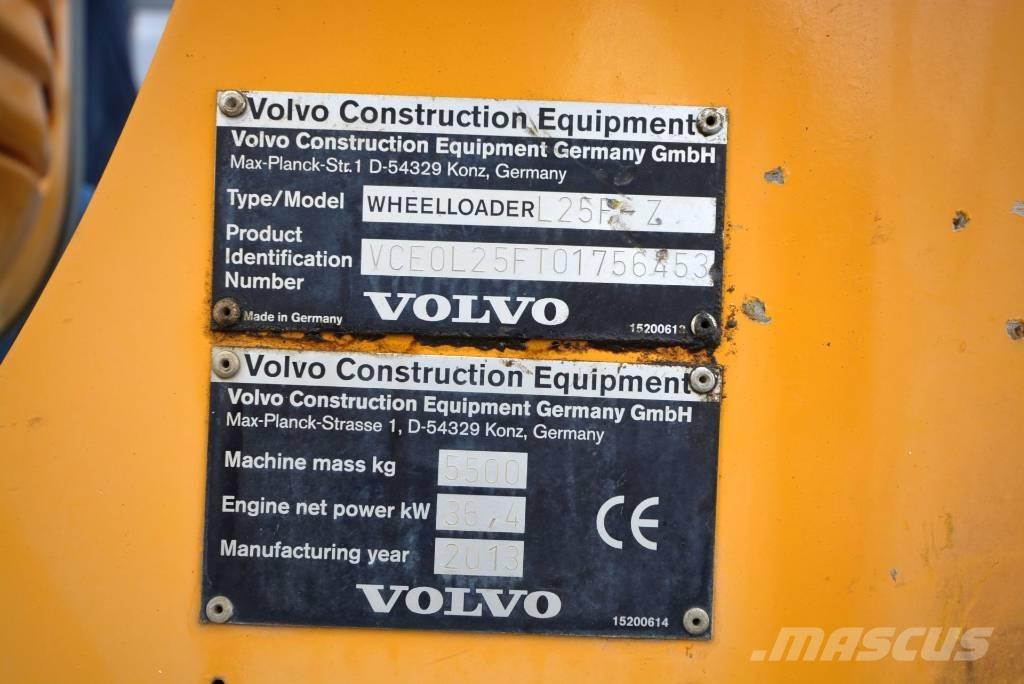 Volvo L 25 F Z Kolesové nakladače