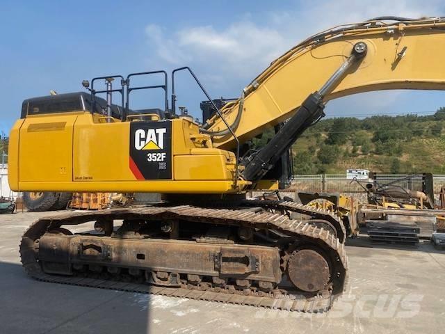CAT 352 F Pásové rýpadlá