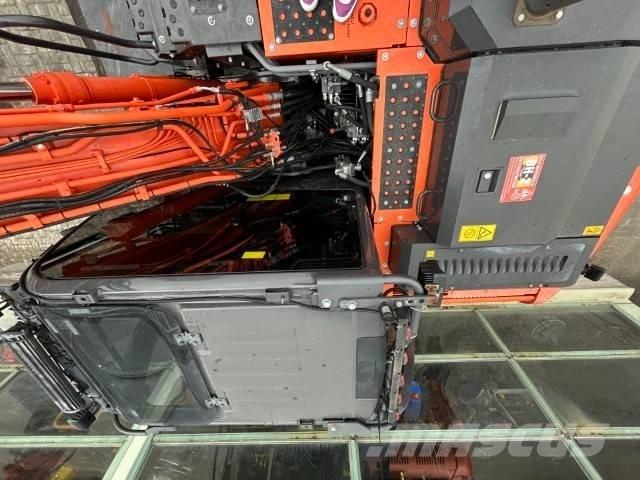Hitachi ZX 140 W-6 Kolesové rýpadlá