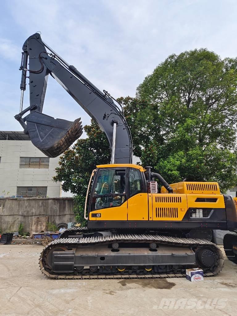Volvo EC 380 D L Pásové rýpadlá