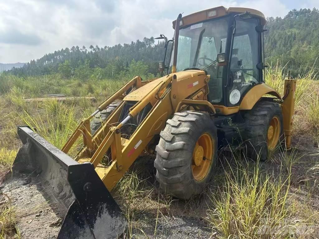 JCB 4 CX Pásové rýpadlá