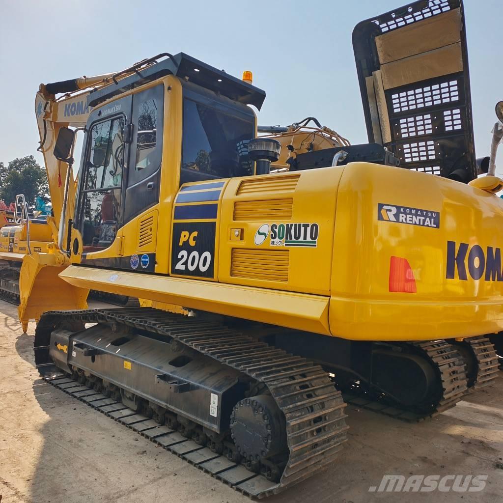 Komatsu PC 200-7 Pásové rýpadlá