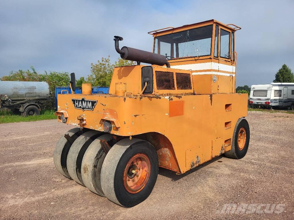 Hamm GRW 10 Pneumatikové valce