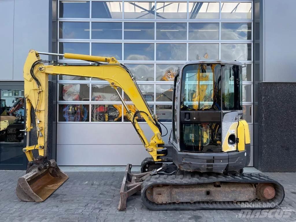 New Holland E50.2 Mini rýpadlá < 7t