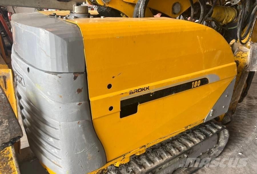 Brokk 180 Demolačné rýpadlá
