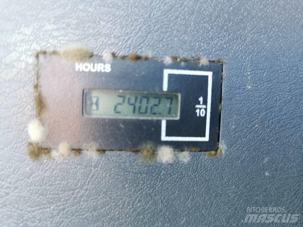 Hyundai HX 145 LCR Pásové rýpadlá