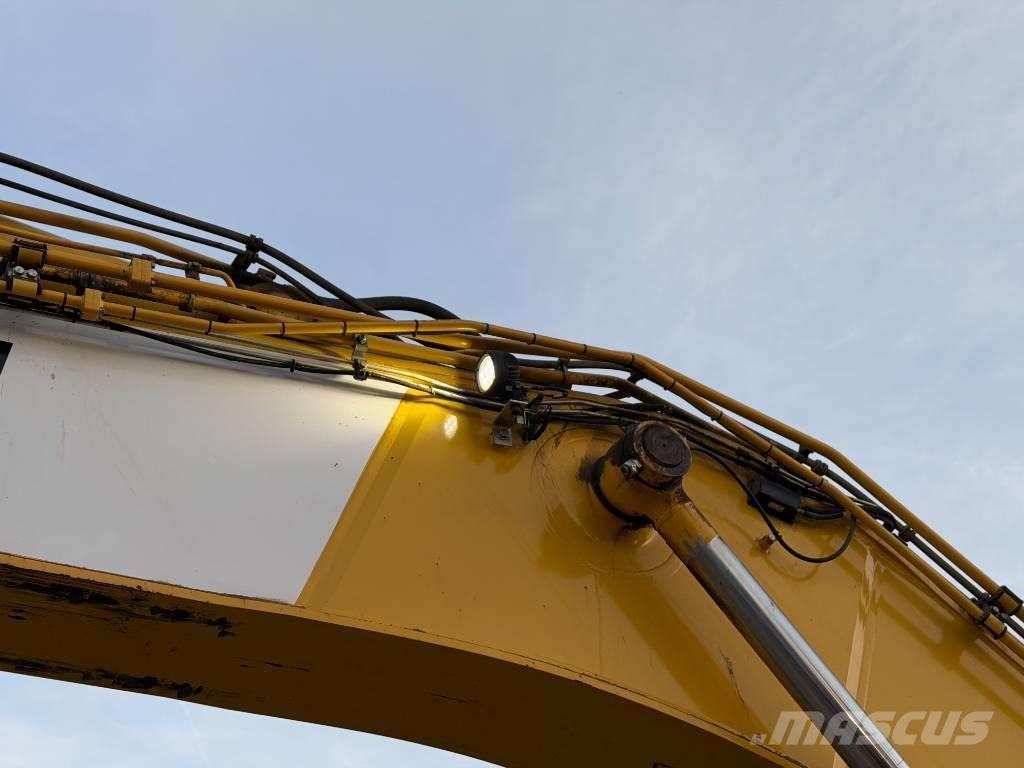 Komatsu PC 490 LC-11 Pásové rýpadlá