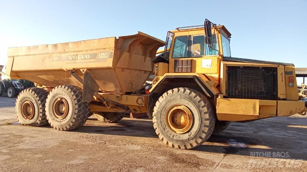 Volvo A35C Kĺbové nákladné autá