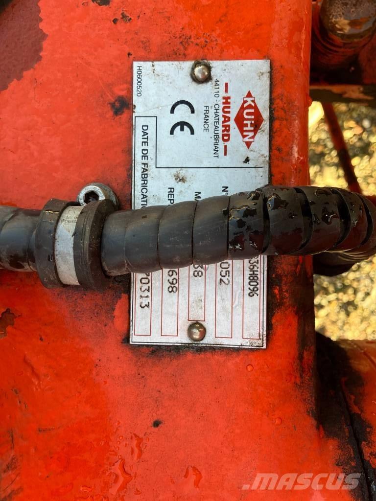 Kuhn Vari-Master 183 Dvojstranné pluhy