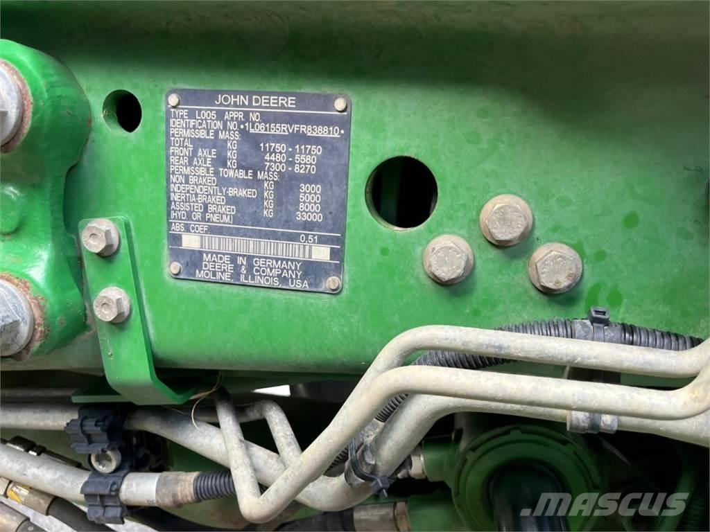John Deere 6155R Traktory