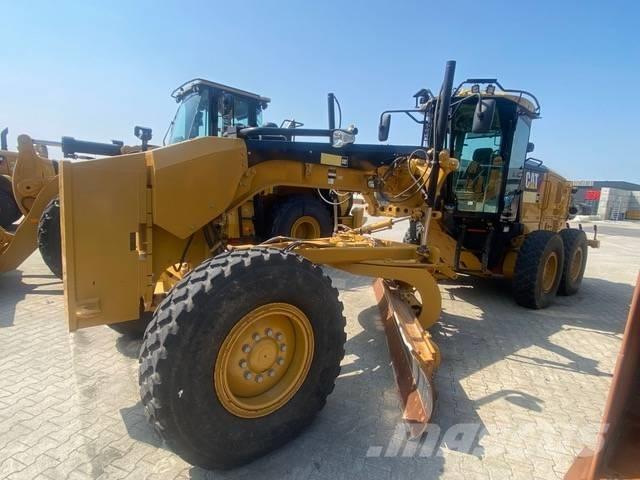 CAT 140M Grejdery