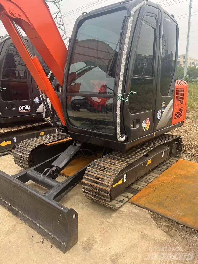 Hitachi ZX 60 Mini rýpadlá < 7t