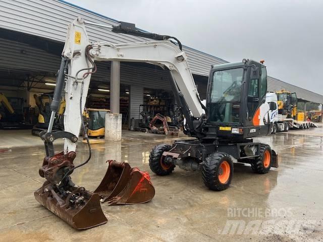 Bobcat E 57 W Kolesové rýpadlá