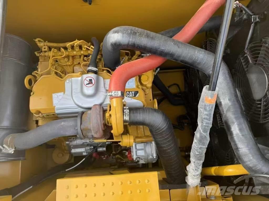 CAT 320GC Pásové rýpadlá