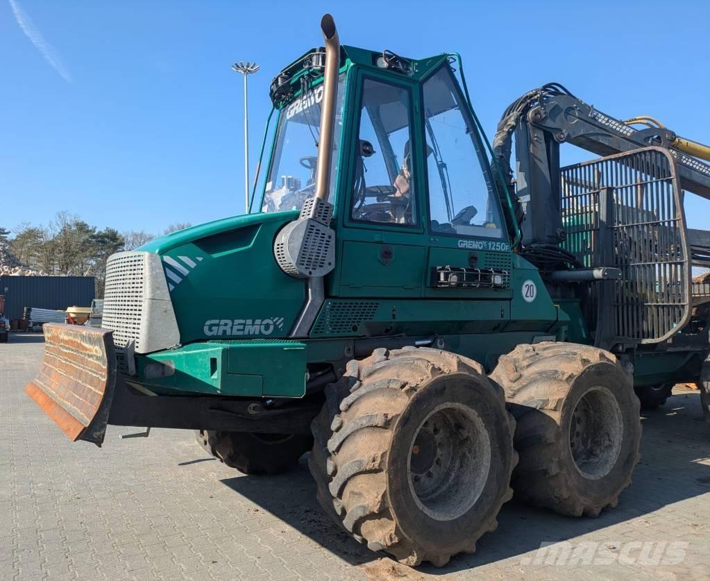 Gremo 1250 F Lesné traktory