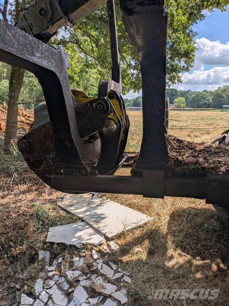 Gremo 1250 F Lesné traktory