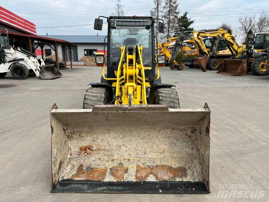 Wacker Neuson WL 37 Kolesové nakladače