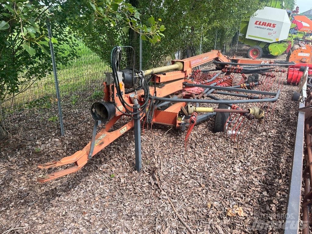 Kverneland ANDEX 653 Obracače a zhrabovače sena