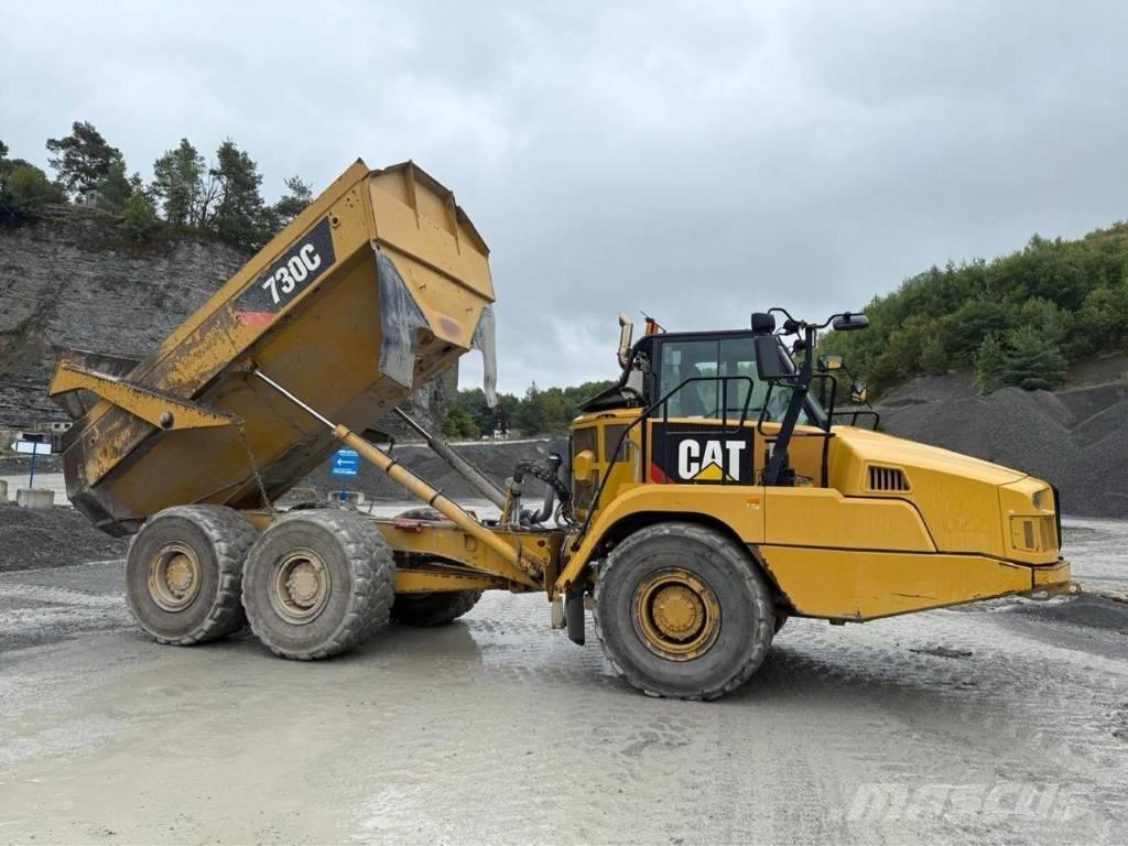 CAT 730C Kĺbové nákladné autá