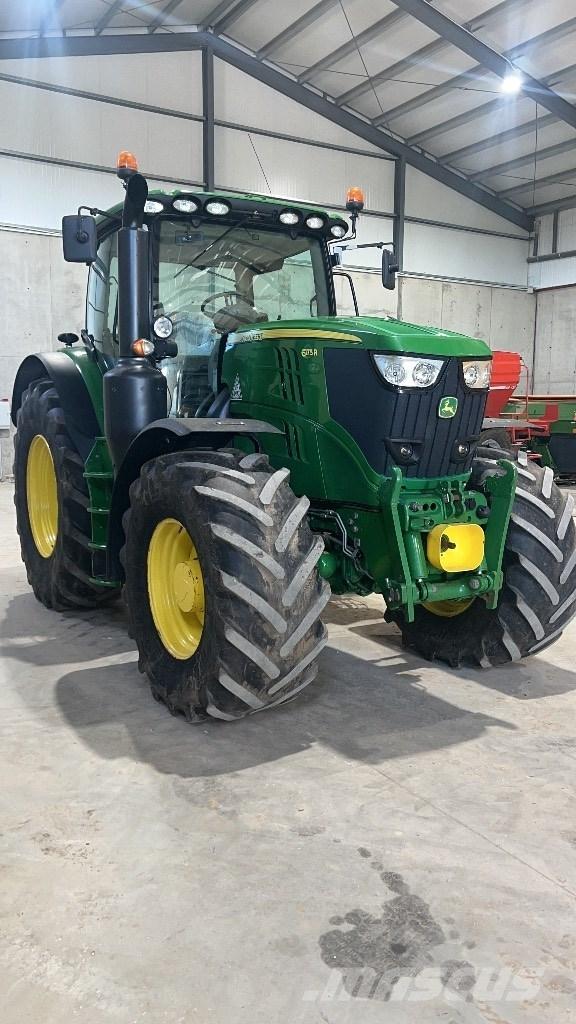 John Deere 6175 R Traktory