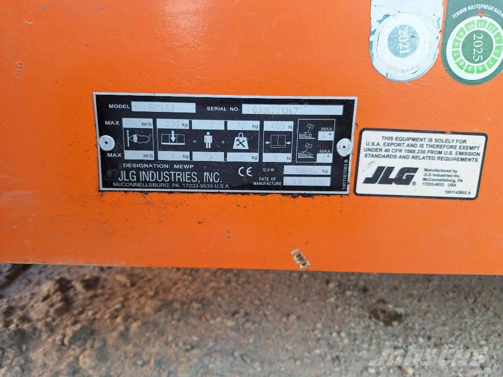 JLG 600AJ Kĺbové plošiny