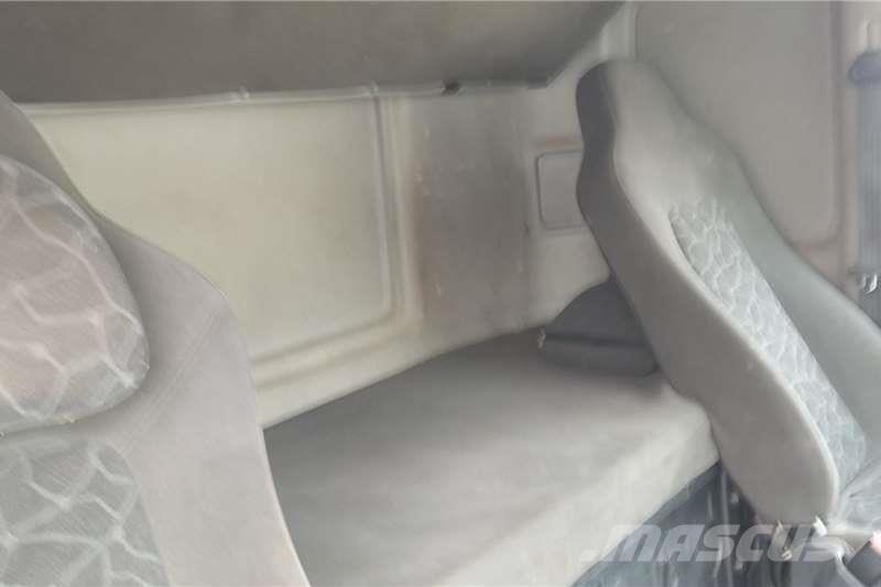 Daewoo KL3TX Ďalšie nákladné vozidlá