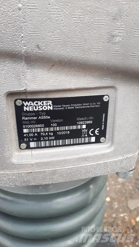 Wacker Neuson AS50e Vibračné zhutňovače