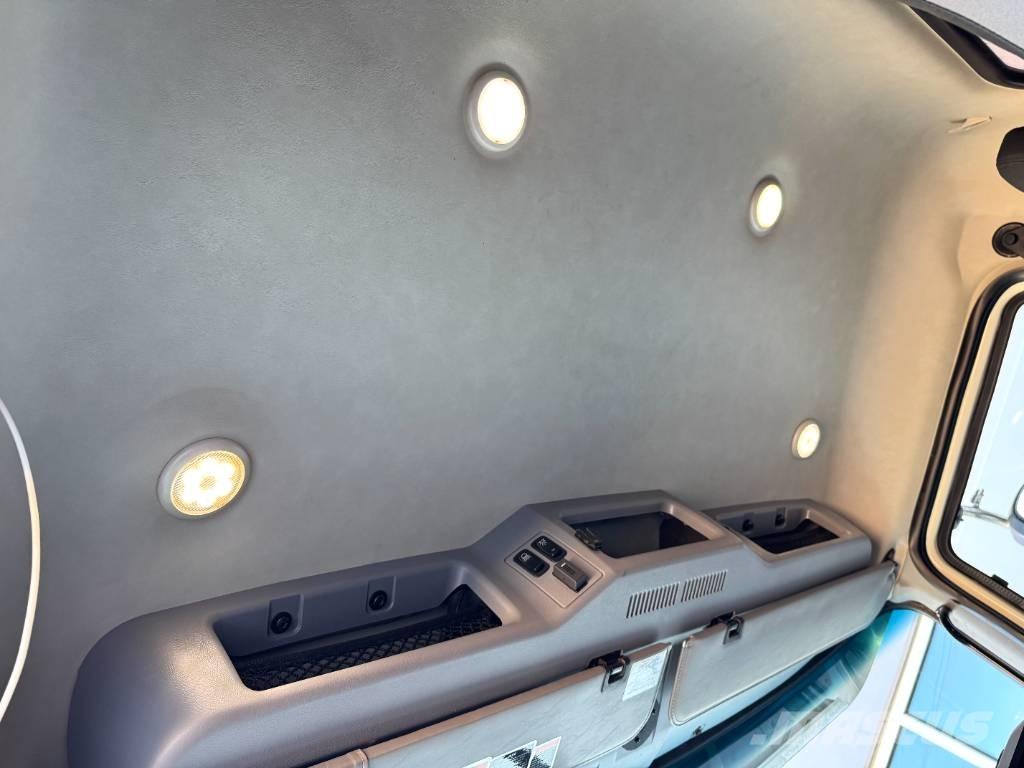 Mack Granite Sklápače